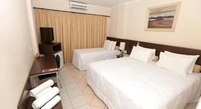 Трёхместный номер Standard Imperador Palace Hotel Franca
