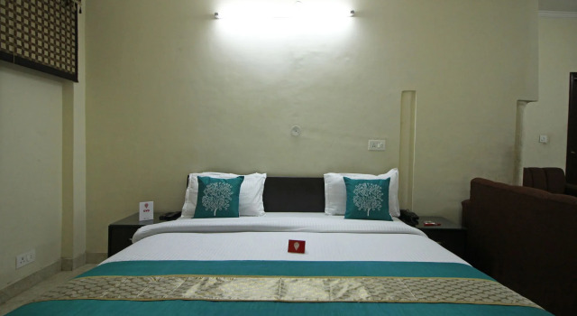 OYO 4464 near Chakrata Road, Rezerwuj Hotel Hotele w Uttarakhand z basenem, Basen