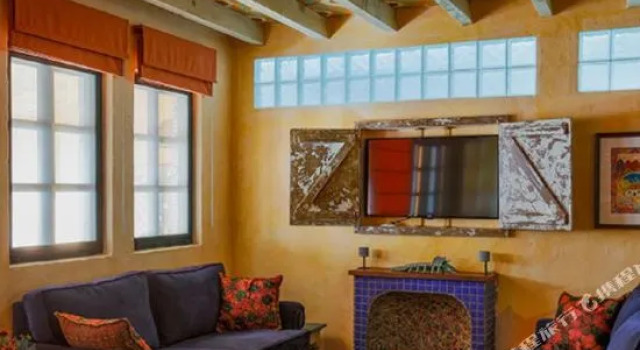 Casa Caramba