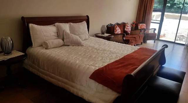 Upper Houghton Guesthouse