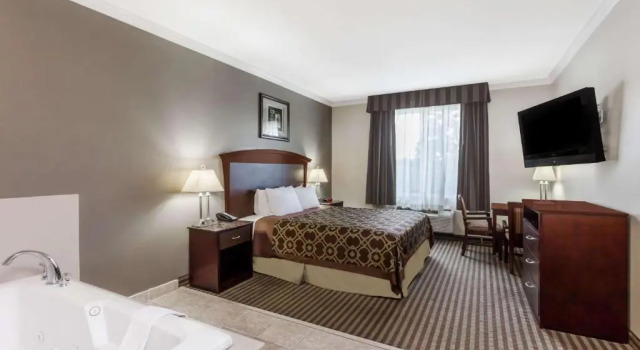 Двухместный Studio Suite Deluxe Harbor Inn & Suites