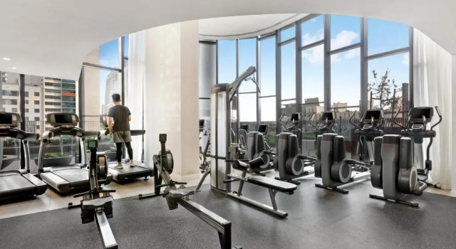 Апартаменты Luxuria Apartments - EQ Tower