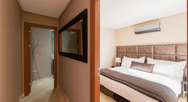 Люкс Deluxe с балконом Avenue Suites & Appart hôtel Deluxe