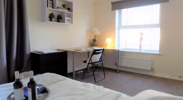 Le Lotus House, Book Hotel 4-stjernede hoteller i Merseyside, 4*