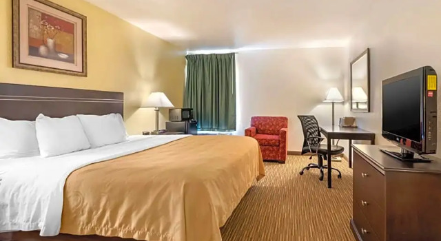 Номер Standard Quality Inn & Suites Limon