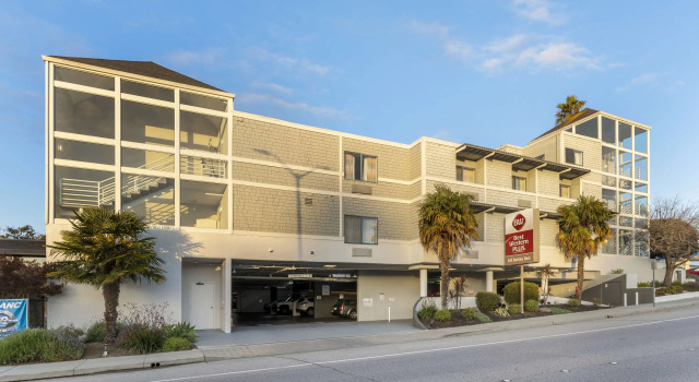 Best Western Plus All Suites Inn
