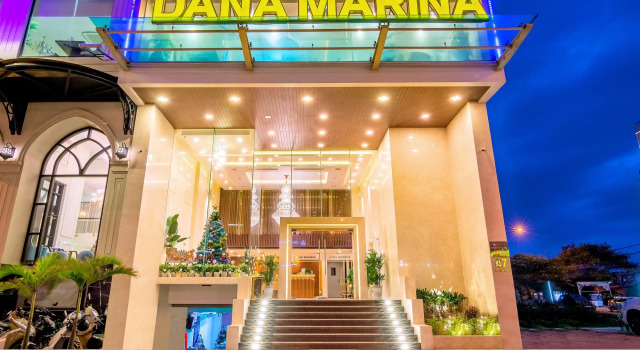 Dana Marina Hotel
