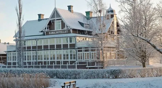Kanalhotellet - Karlsborg, Book Hotel  