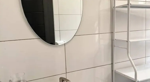 Апартаменты Comfort LivLuxe Apartments 5