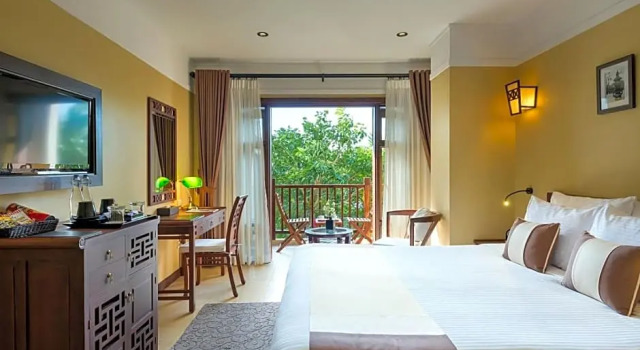 Номер Deluxe с балконом La Siesta Hoi An Resort & Spa