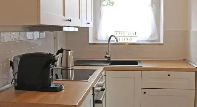 Moderne 1-Zimmer Wohnung mit Terasse, Küche, Bad mit Dusche, TV & WIFI, Book Hotel Burgwedel Lower-Saxony