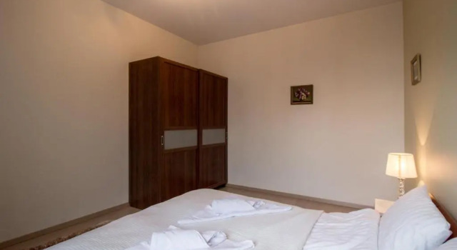 Riverside Apartment, Rezerwuj Apartament Hotele w Riga z parkingiem, Parking