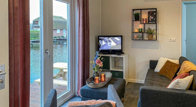 Stunning Home in Breukelen With Wifi and 2 Bedrooms