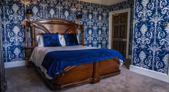Номер Superior Shibden Hall View