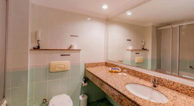 Номер Standard с видом на море Holiday Park Resort