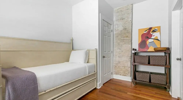 Коттедж Spacious 5 Bedroom Near Magazine St & Uptown