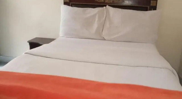 Lucy Guest House B&B