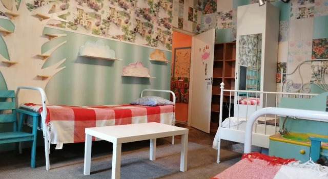 Art-house for tourists, Забронировать Отель Петроградский район Санкт-Петербург, рядом с Станция метро «Чкаловская»