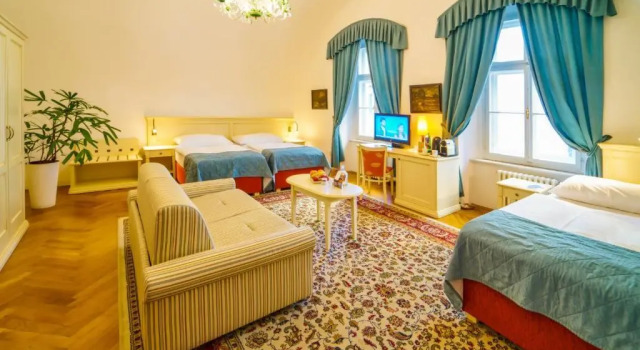 Трёхместный номер Josephine Old Town Square Hotel - Czech Leading Hotels