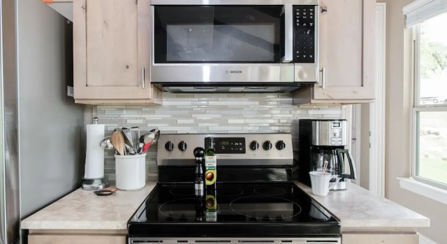 The Century Oak: 3-unit Beside Hidden Falls 4 Bedroom Home, Réserver Maison de vacances Villas à Spring Branch, Villa