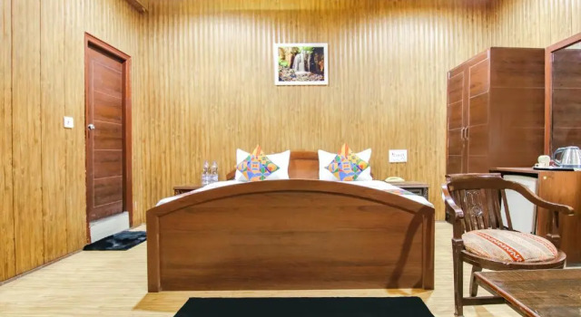 Люкс Fabhotel Shivaay Paradise