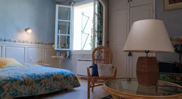 Spacious Holiday Home With Private Pool and Park, Book Vacation Home Puisserguier Languedoc-Roussillon