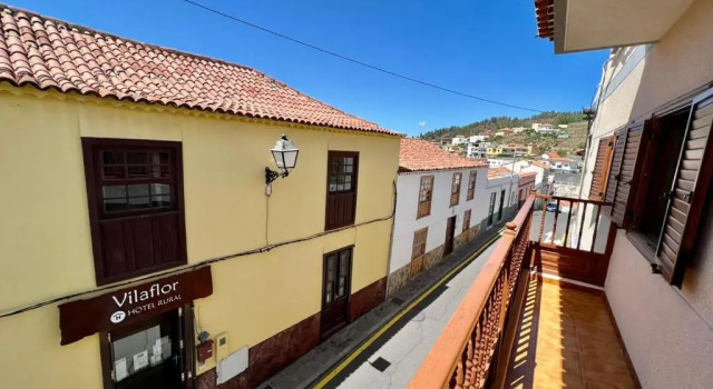 Lovely spacious apartment in the center - Vilaflor, Book Apartment Vilaflor Tenerife
