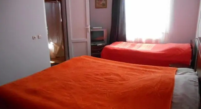 Guesthouse Green House, Book Hotel Hoteller i Samegrelo Zveno-Svaneti med pool, Swimmingpool