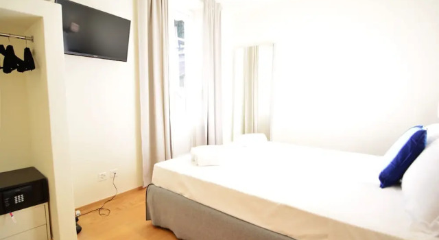 Lac Hotel