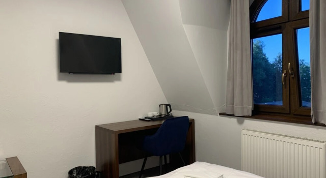 Hotel RED, Buchen Sie Hotel Ostrowiec Świętokrzyski 