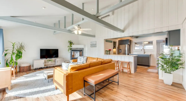Beautiful Wells Cottage: Steps to Moody Beach!, Buchen Sie Ferienhaus Wells 
