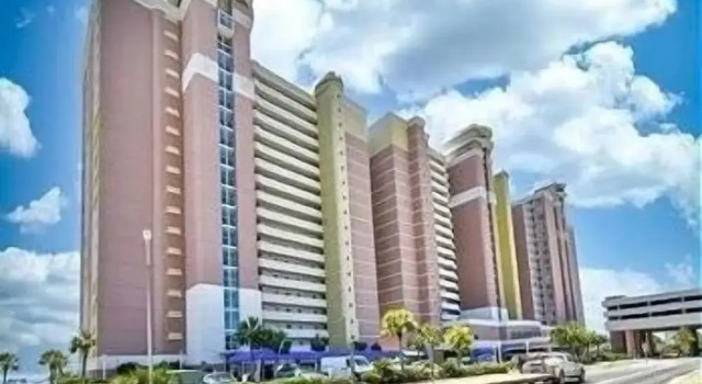 Номер Standard Baywatch Resort #1705 3 Bedroom Condo