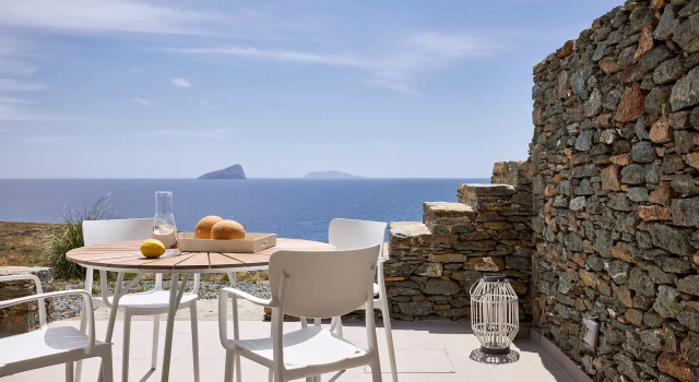 Люкс Deluxe Ianemi Suites by K4 Kythnos