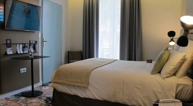 Holiday Inn Lyon-part Dieu, Rezerwuj Hotel Hotele w Rhône z parkingiem, Parking