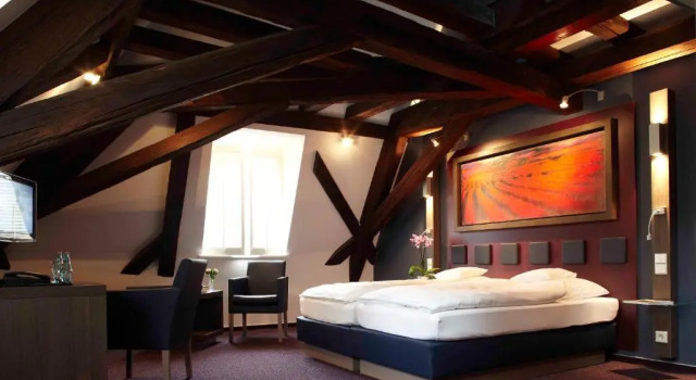 Люкс Hotel und Weinhaus Zum Krug