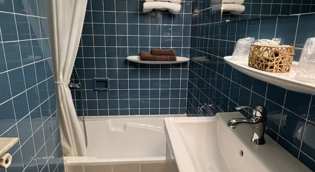 Трёхместный номер Standard Hotel Montsegur
