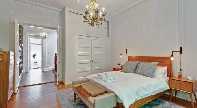 Spacious Chicago House near Oak Street Beach, Varaa Hotelli Chicago 