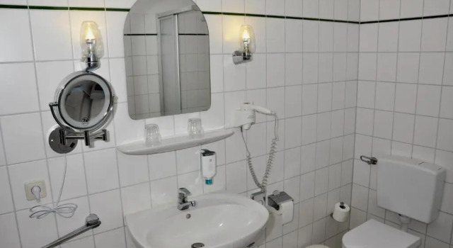 Апартаменты Hotel Zierow - Urlaub an der Ostsee