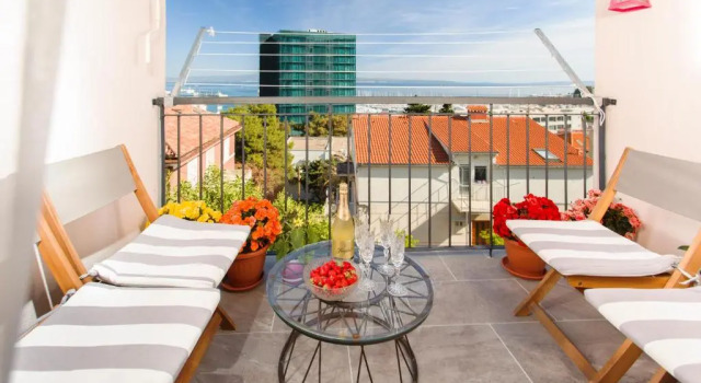 Апартаменты Marasovica Apartments
