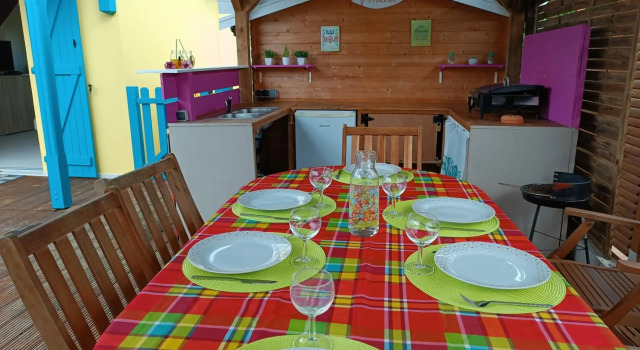 Villa Arc-en-Ciel, magnifique cocon familial avec piscine, Prenota Villa Cottage a Le Vauclin, Cottage