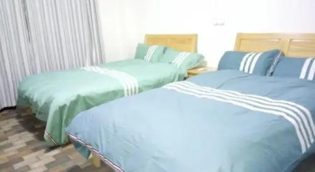 En Shi Wen Dao Youth Hostel, Prenota Ostello Hotel a Enshi Prefecture con parcheggio, Parcheggio