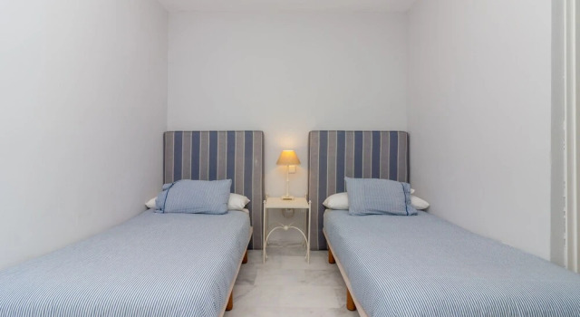 Apartment Lirio Casares Golf Canovas (VC), Забронировать Апартаменты/квартира Апартаменты Касарес Коста, Апартаменты/квартира