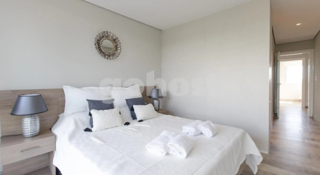 Tranquilo y cómodo apartamento en Villa Morra 2D006