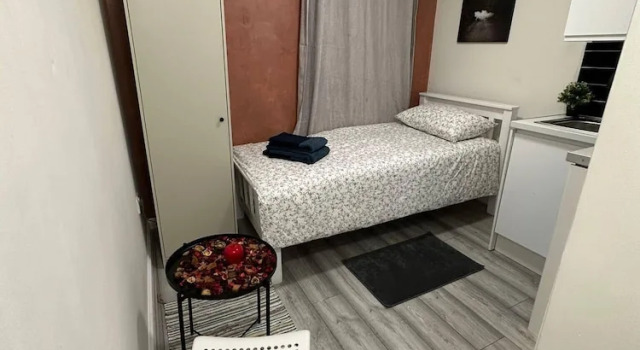 Апартаменты Studio Sleeps 1 Near Acton Park