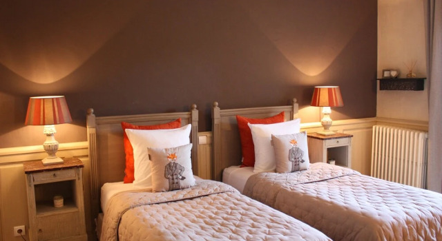 La Bastide de Soubeyras, Rezerwuj Hotel Hotele w Menerbes z basenem, Basen