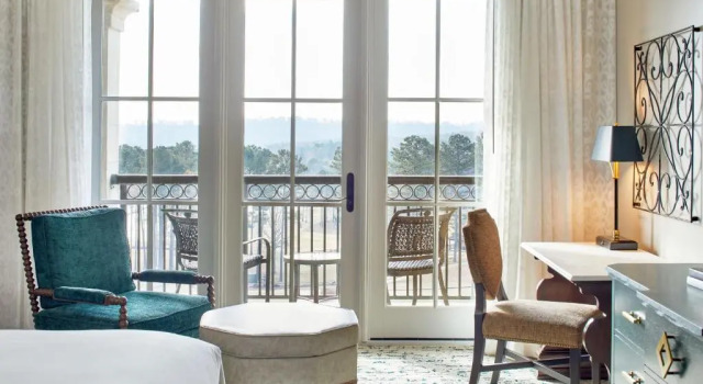 Двухместный номер Standard с балконом и с красивым видом из окна Renaissance Birmingham Ross Bridge Golf Resort & Spa