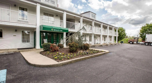 Quality Inn Johnson City I-26 exit 17, Забронировать Отель Джонсон-Сити Теннесси