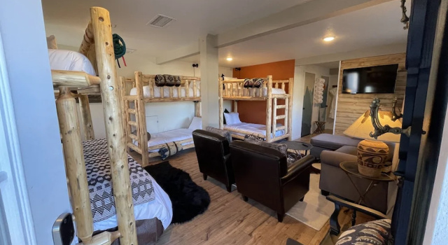 Семейный номер Standard Yosemite Basecamp
