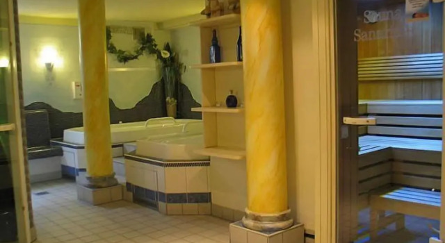 Hotel Adler