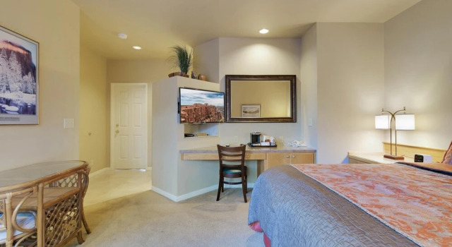 River Ridge 513b